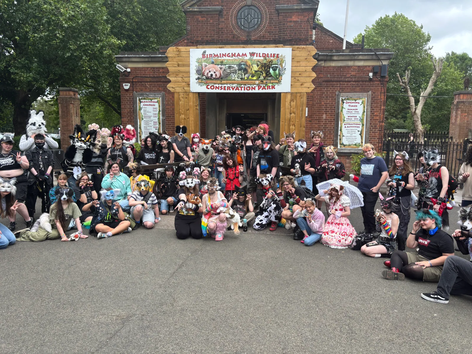 Attendees gathered at Pups In The Park 1